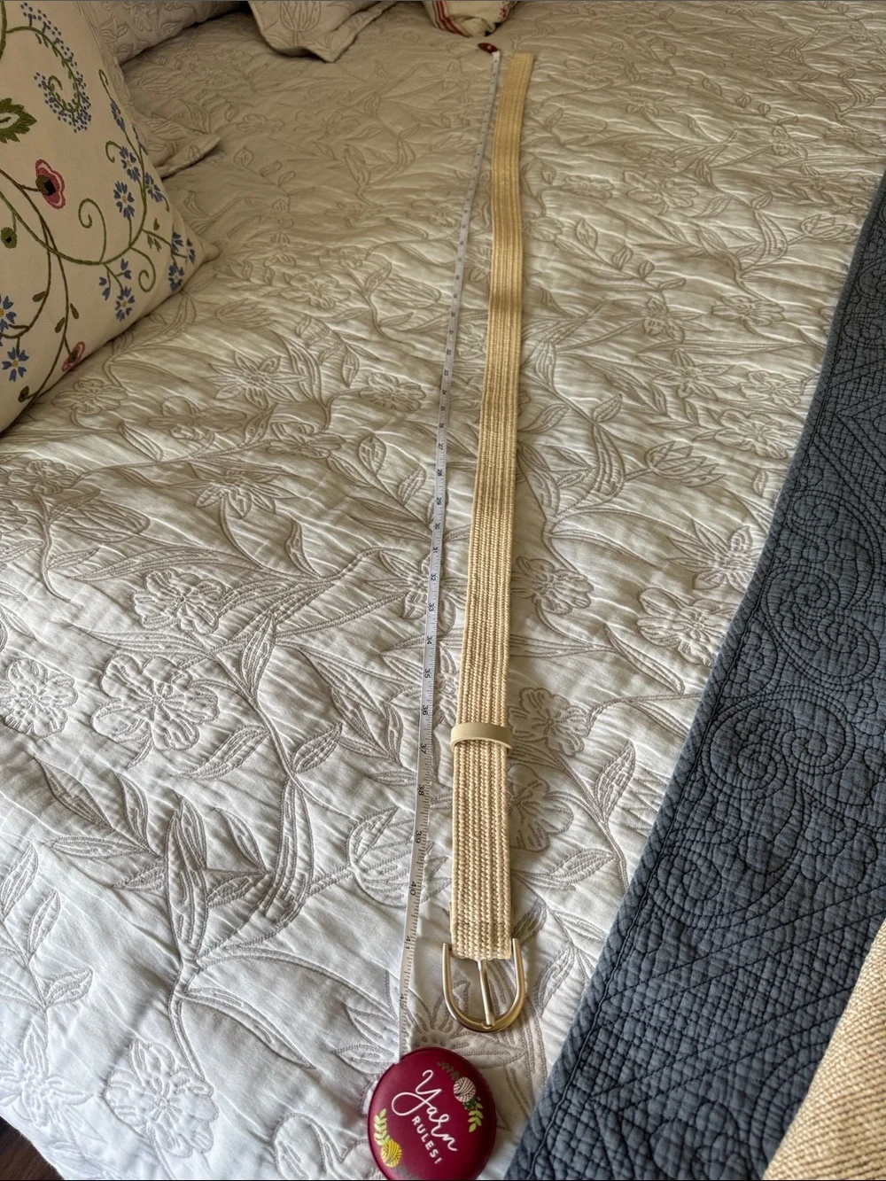 Beige Woven Elastic Belt with Gold Buckle , used like new - Picture 3 of 4